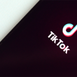 【初心者向け】TikTok広告とは？広告の種類、メリット・デメリット、出し方、入稿規定などを解説！